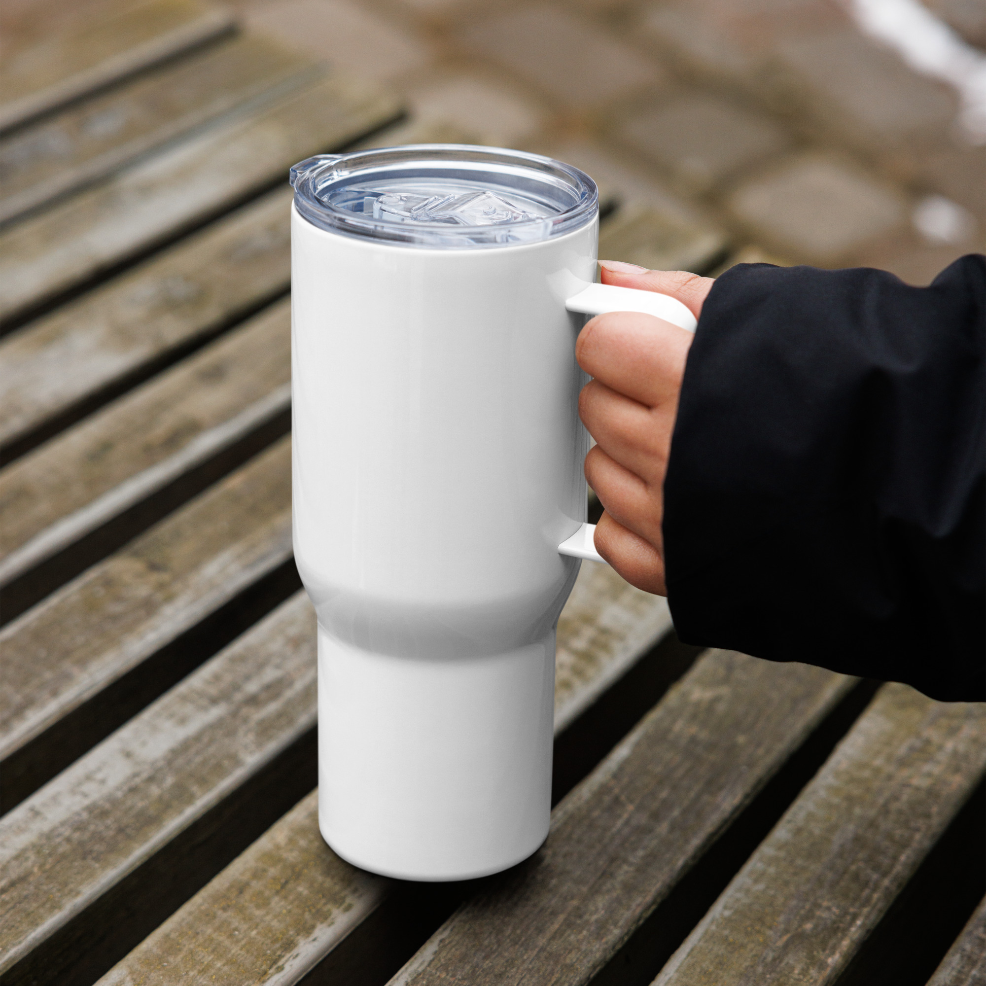 Travel mug with a handle - Image 2